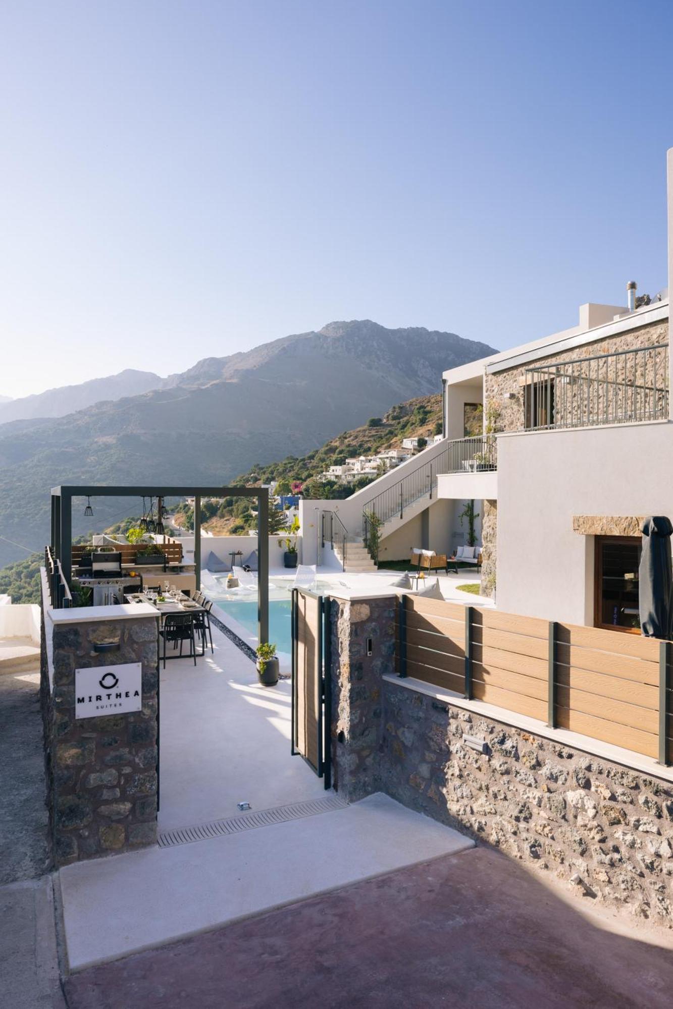 Mirthea Suites Mírthios Buitenkant foto