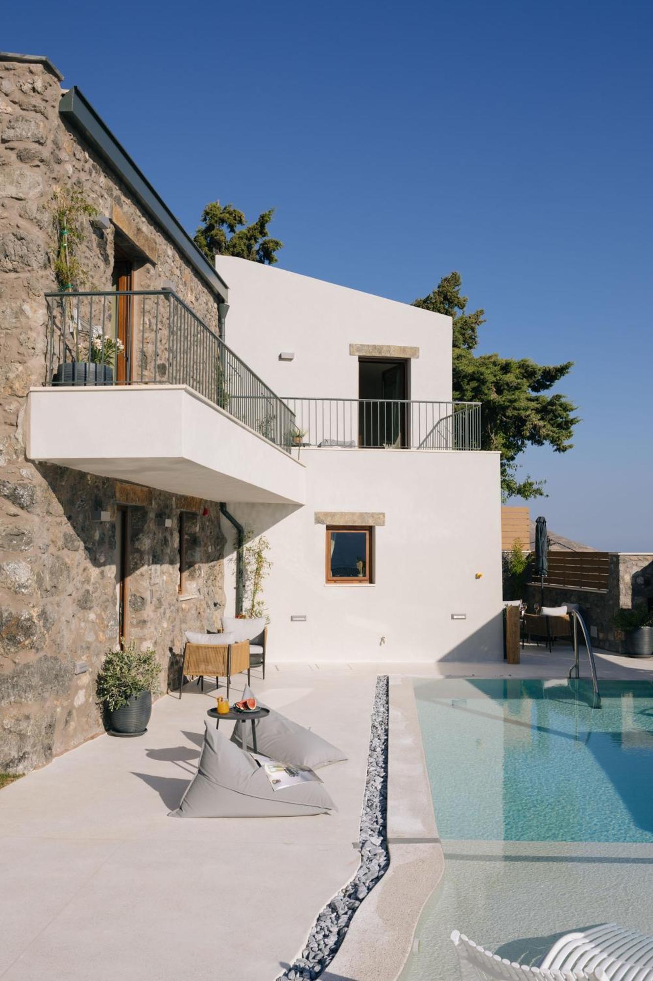 Mirthea Suites Mírthios Buitenkant foto