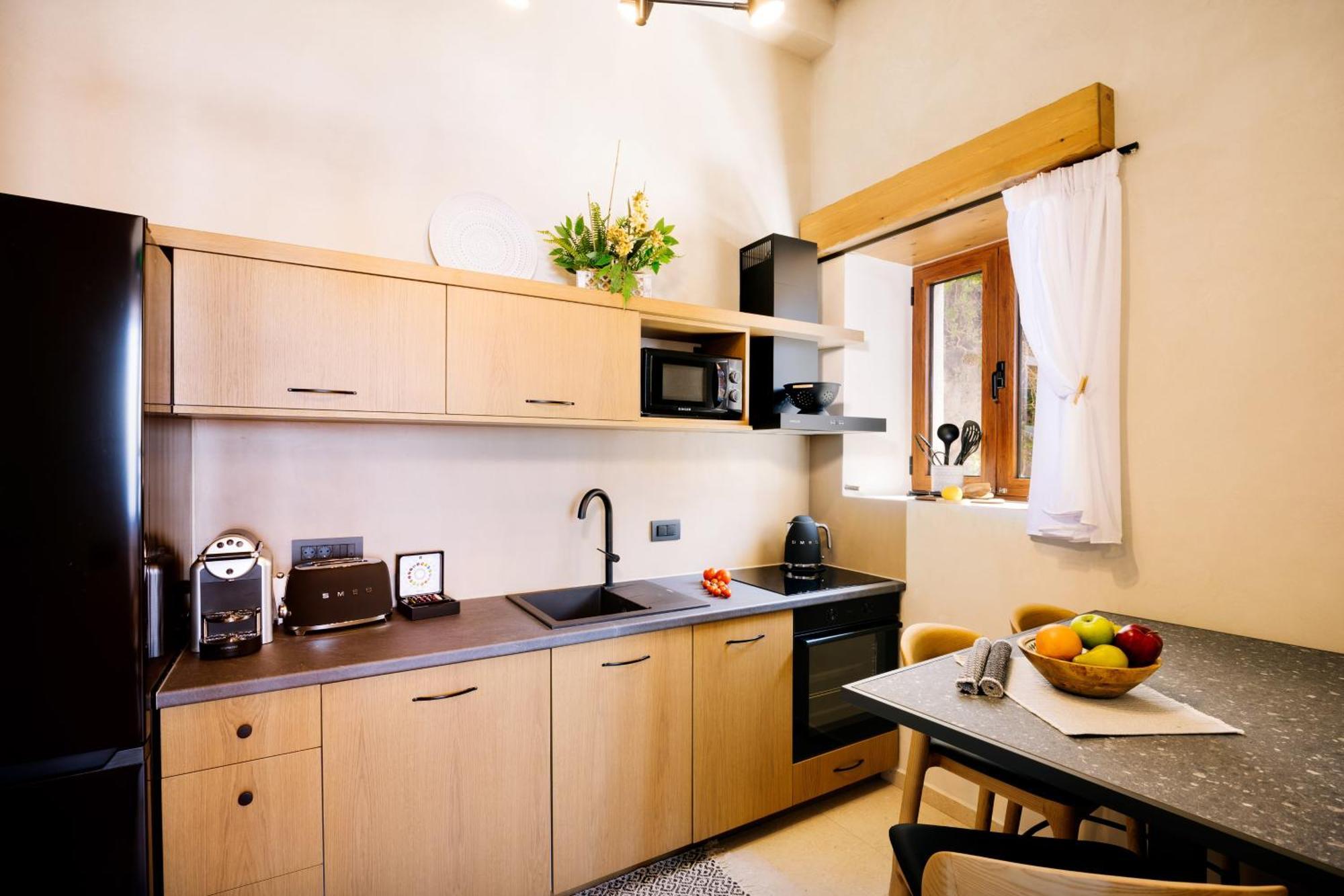 Mirthea Suites Mírthios Buitenkant foto